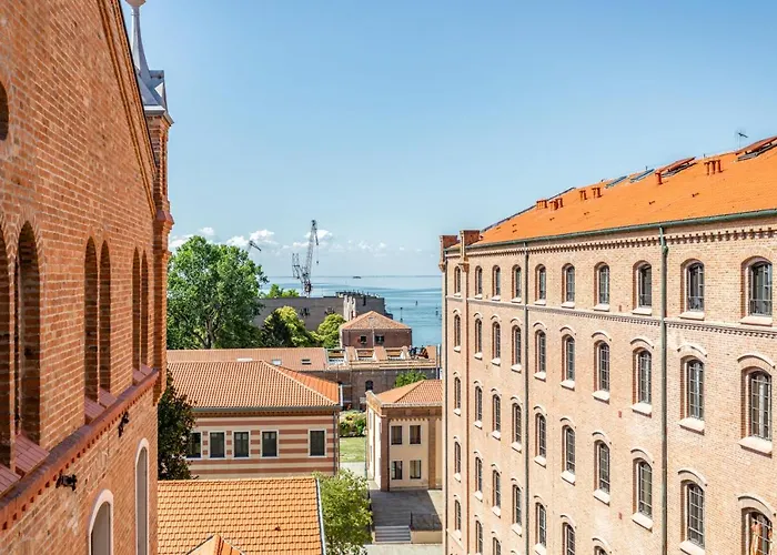 Molino Stucky Residence Suites